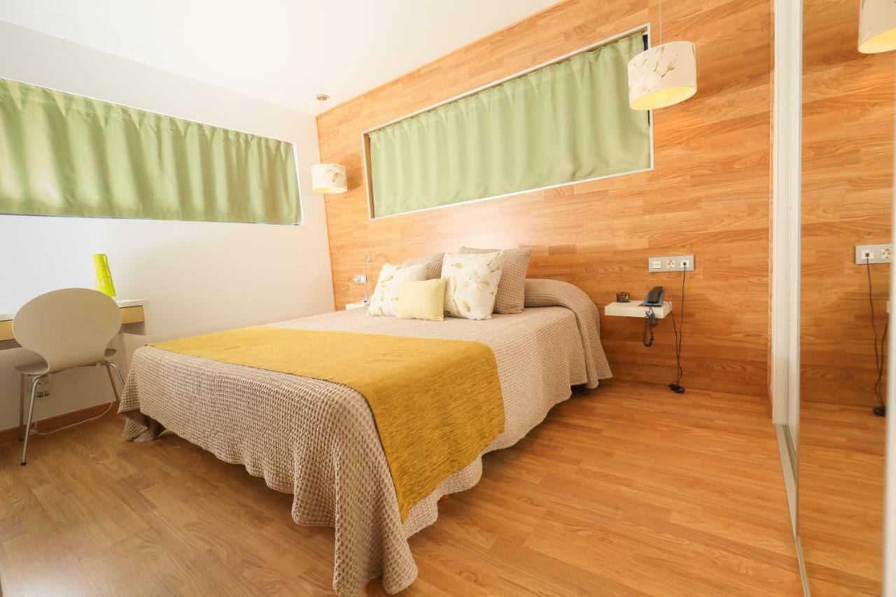 Hotel Fetiche Alojamiento Con Encanto เบนิดอร์ม ภายนอก รูปภาพ